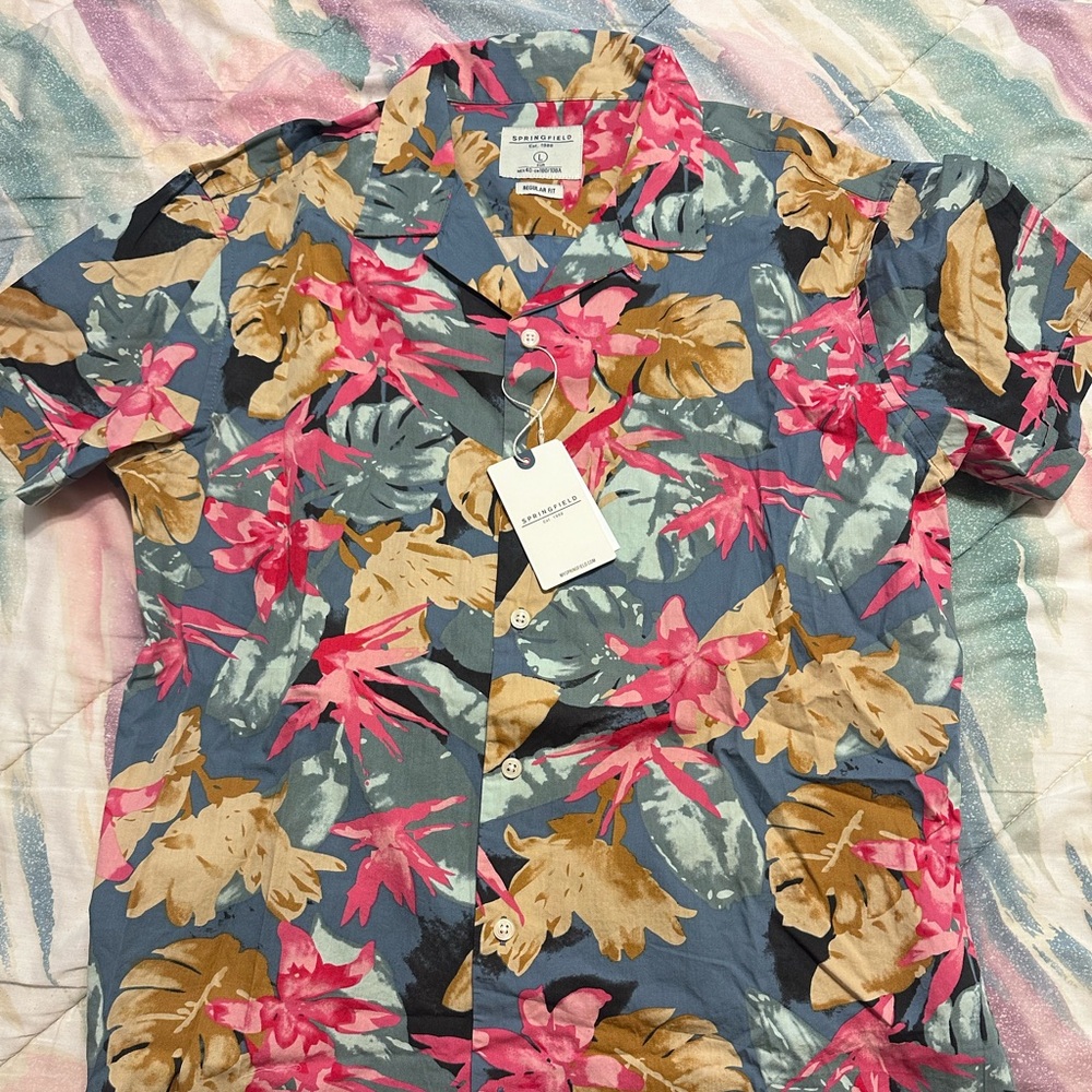 NWT Springfield Camp Shirt